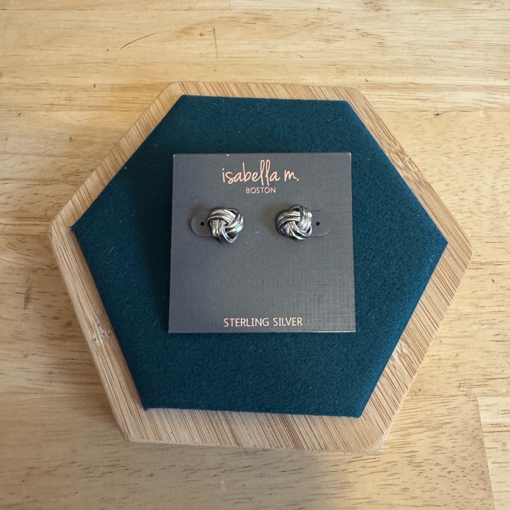 Isabella m. Sterling Silver Knot Earrings